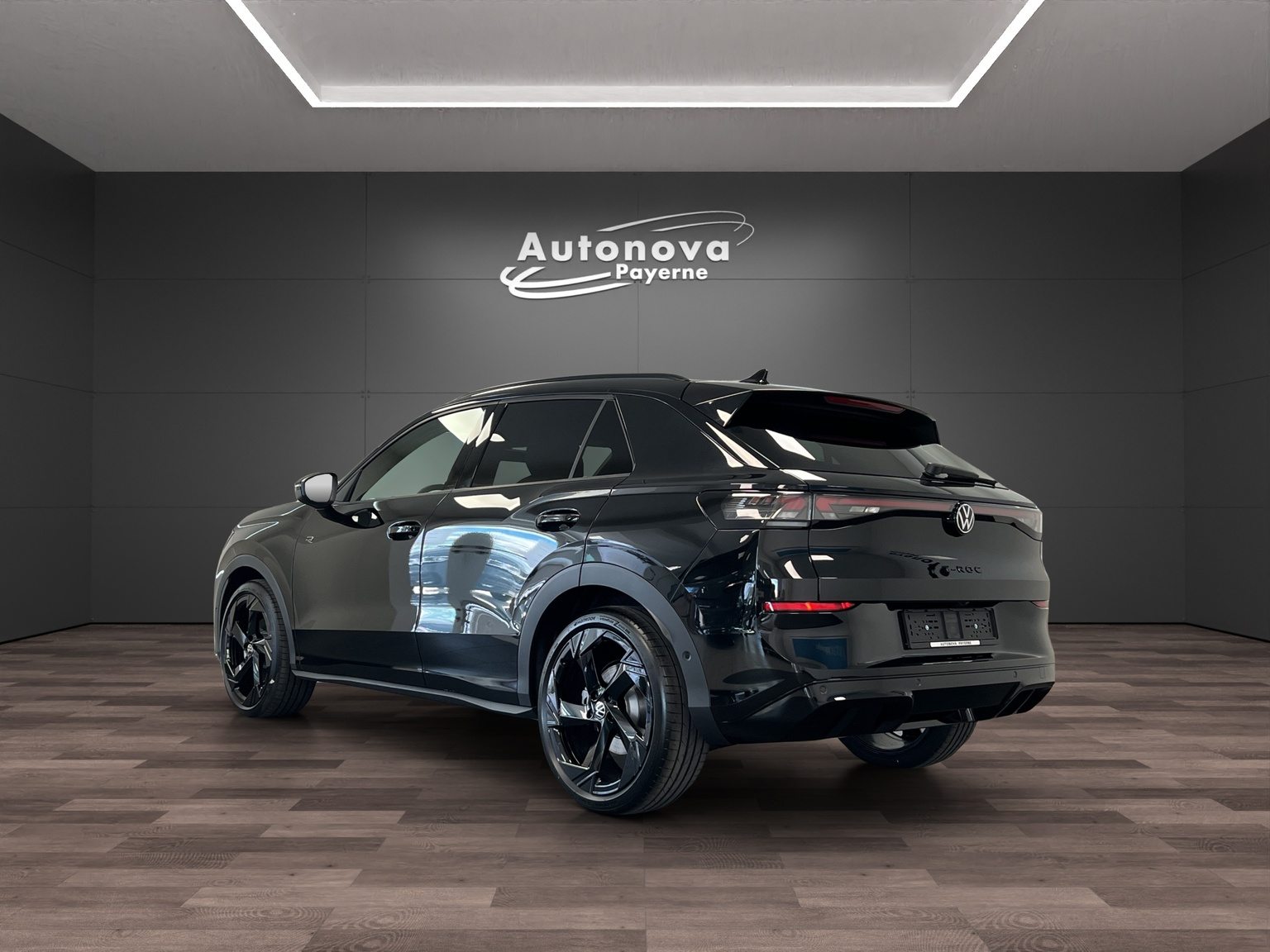VW T-Roc NF R-Line, Essence, Voiture nouvelle, Automatique - 4