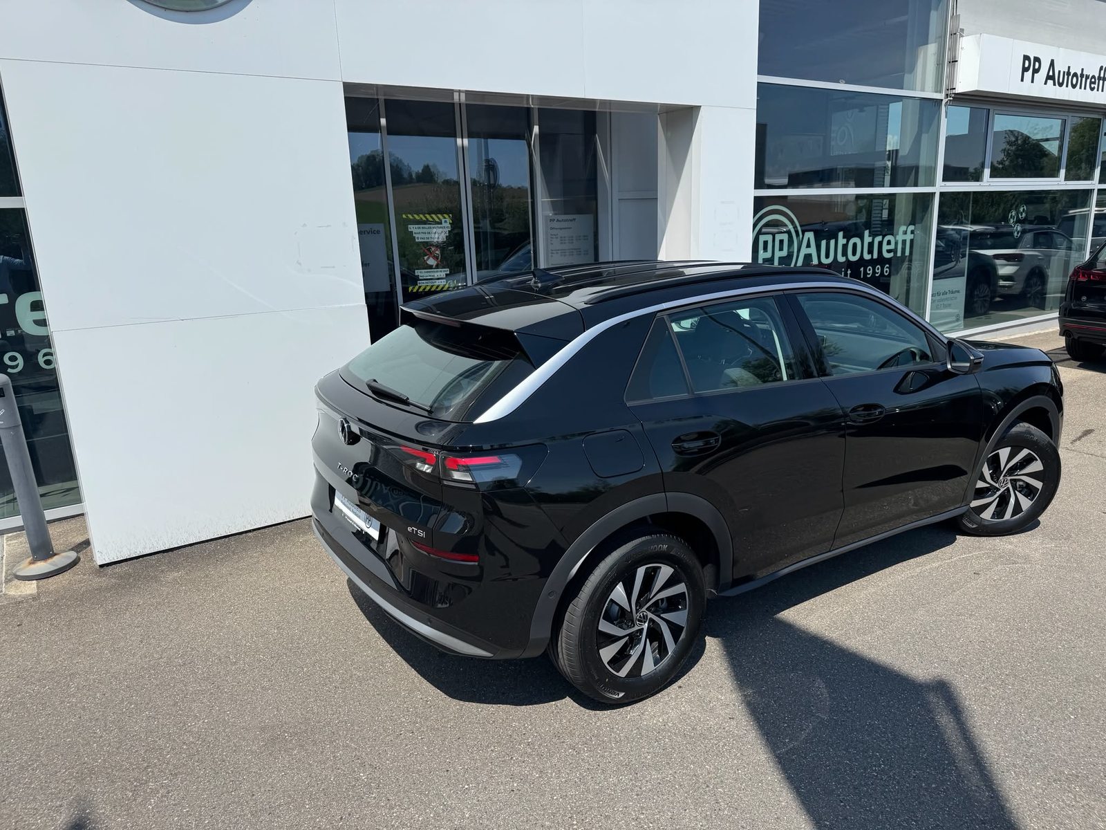 VW T-Roc NF Trend, Benzin, Neuwagen, Automatik - 4