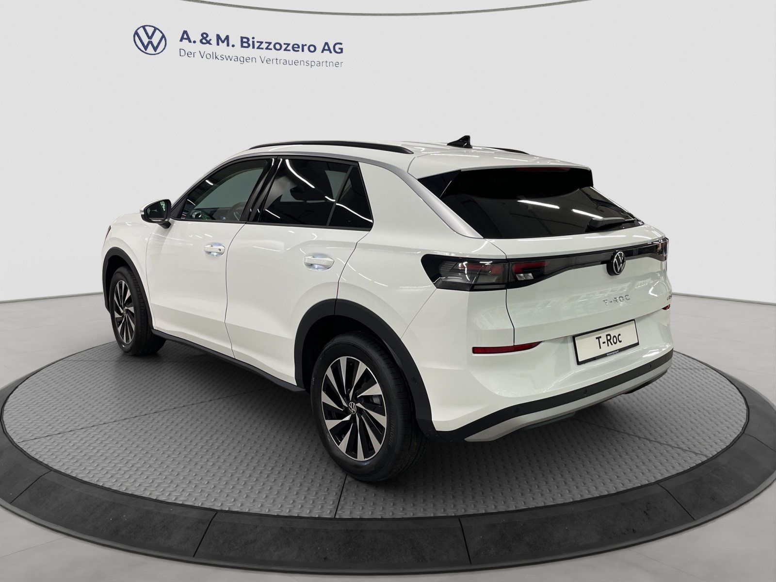 VW T-Roc NF Life, Benzin, Neuwagen, Automatik - 3