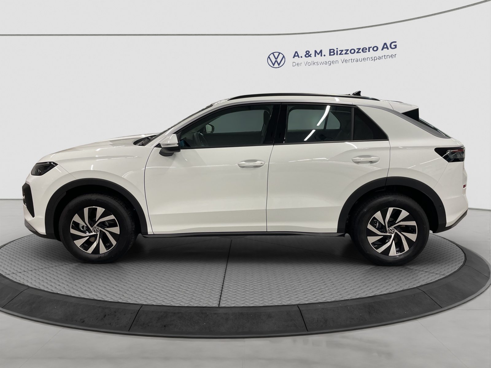 VW T-Roc NF Trend, Benzin, Neuwagen, Automatik - 2