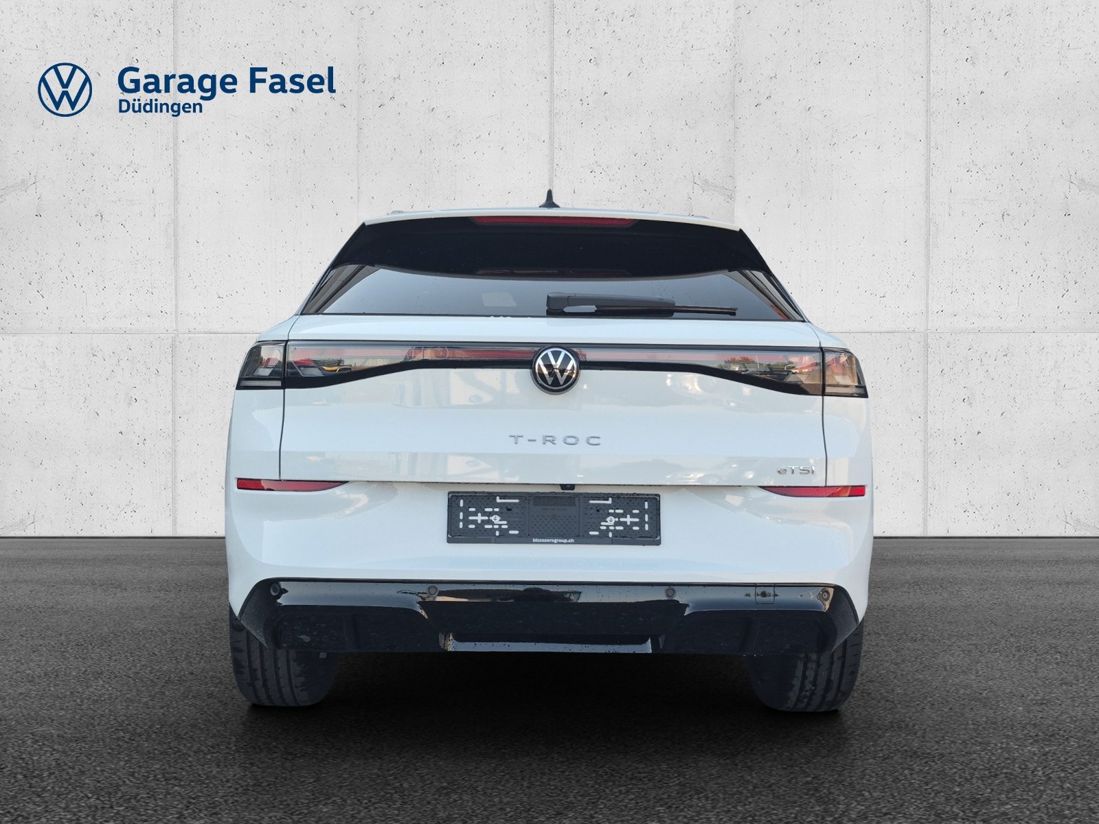 VW T-Roc NF R-Line, Essence, Voiture nouvelle, Automatique - 4