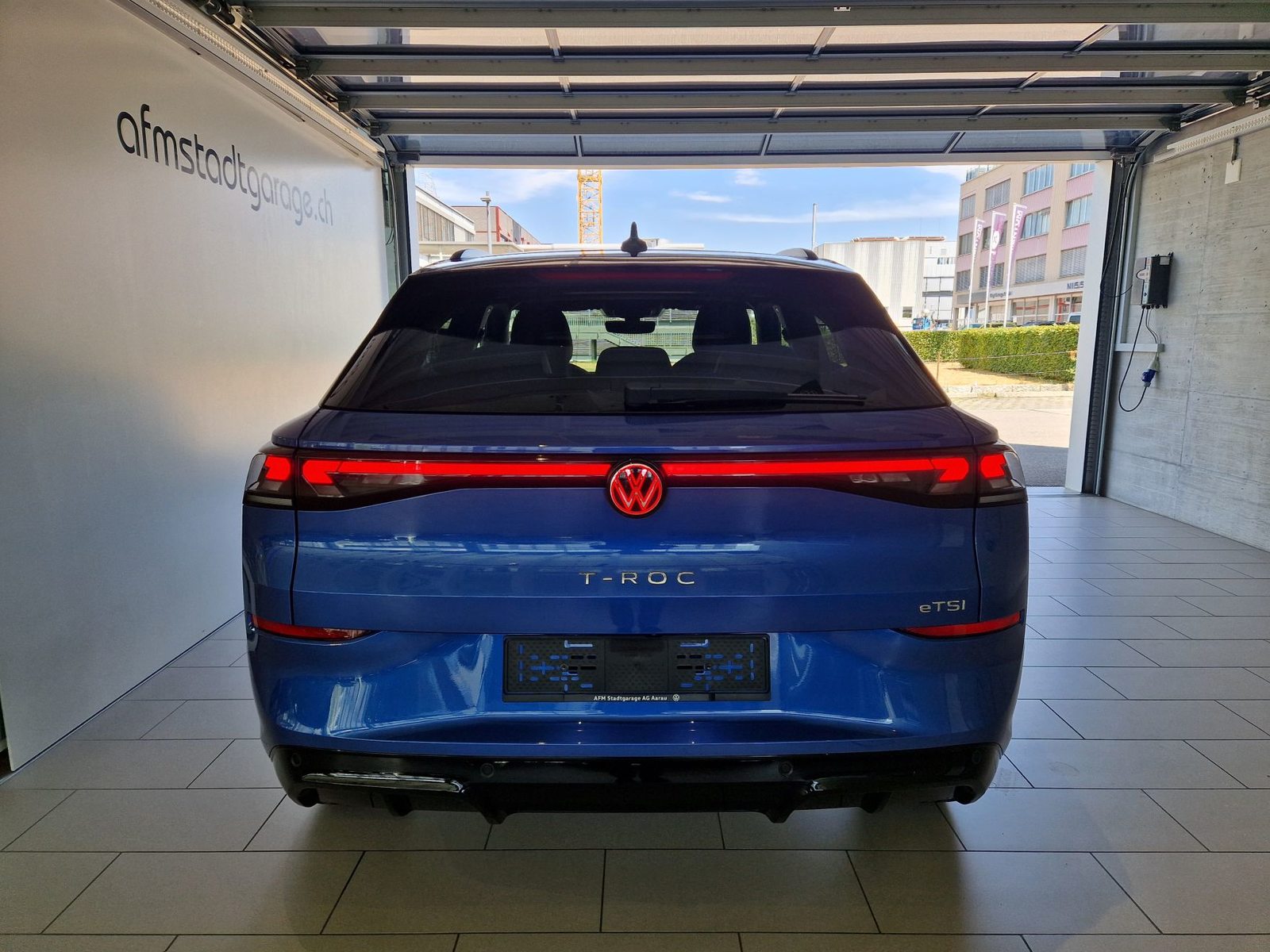 VW T-Roc NF R-Line, Benzina, Auto nuove, Automatico - 5