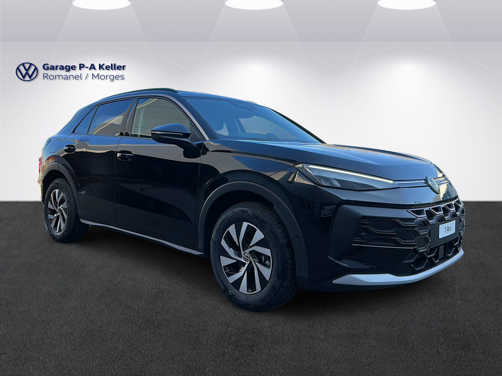 VW T-Roc NF Life, Petrol, New car, Automatic - 3