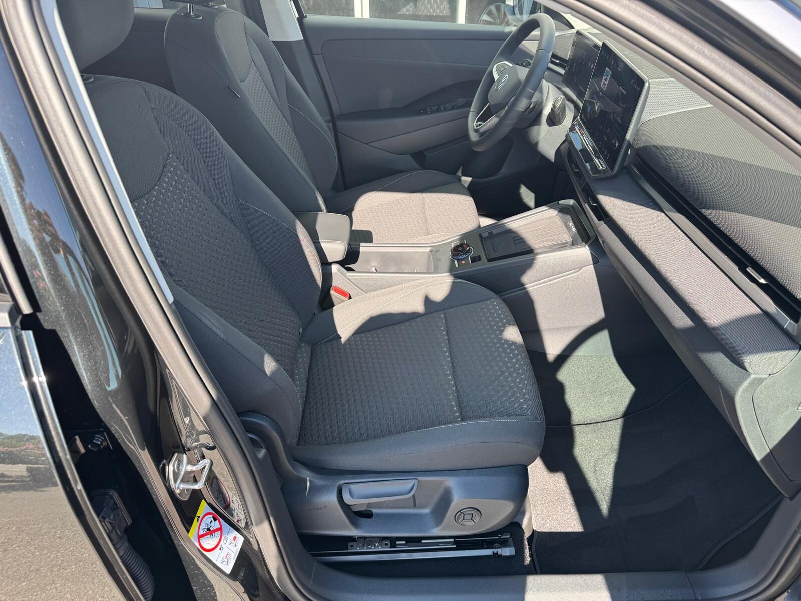 VW T-Roc NF Life, Benzina, Auto nuove, Automatico - 3