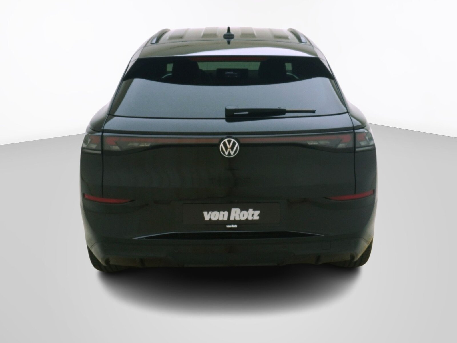 VW T-Roc 1.5 eTSI R-Line DSG, Mild-Hybrid Petrol/Electric, New car, Automatic - 5