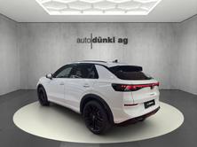 VW T-Roc 1.5 eTSI mHEV R-Line DSG, Mild-Hybrid Petrol/Electric, New car, Automatic - 3
