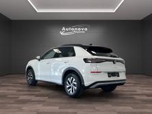 VW T-Roc NF Life, Petrol, New car, Automatic - 4
