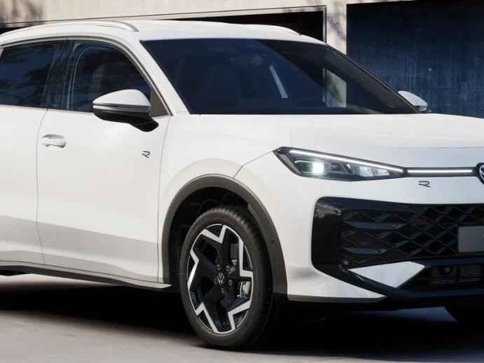 VW T-Roc NF R-Line, Essence, Voiture nouvelle, Automatique