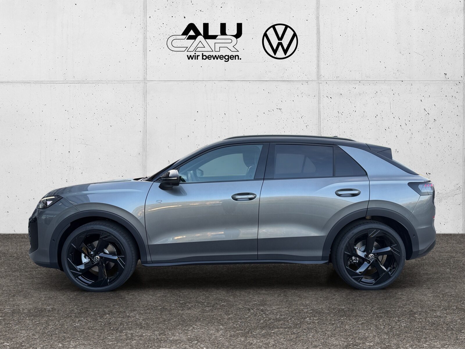 VW T-Roc NF R-Line, Benzina, Auto nuove, Automatico - 2
