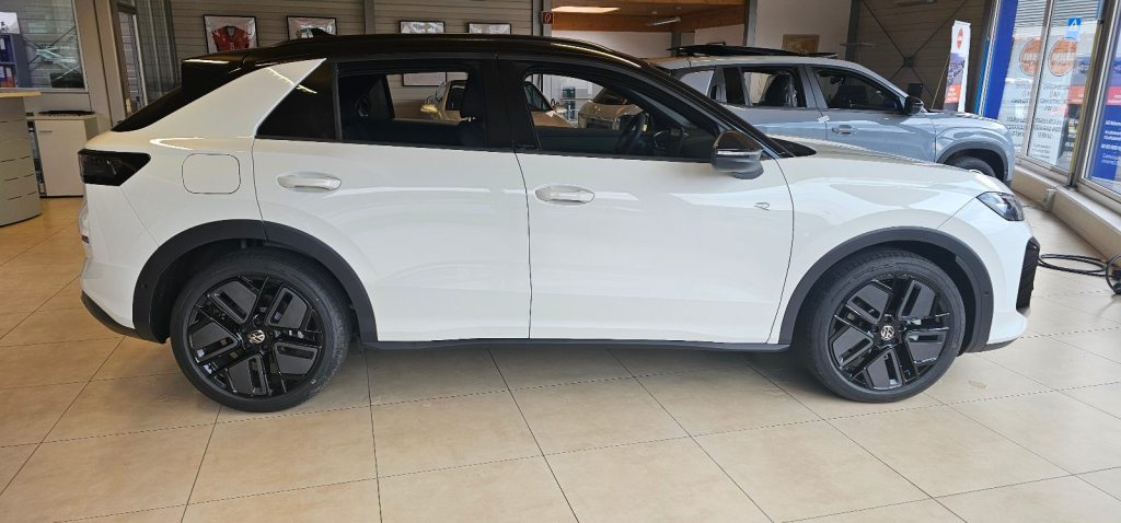VW T-ROC 1.5 eTSI R-Line DSG, Hybride Léger Essence/Électricité, Voiture nouvelle, Automatique - 7