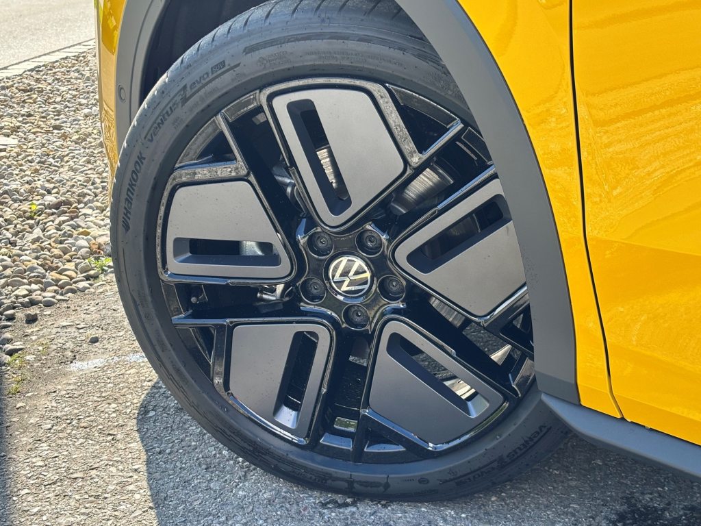 VW T-ROC 1.5 eTSI R-Line DSG, Mild-Hybrid Petrol/Electric, New car, Automatic - 5