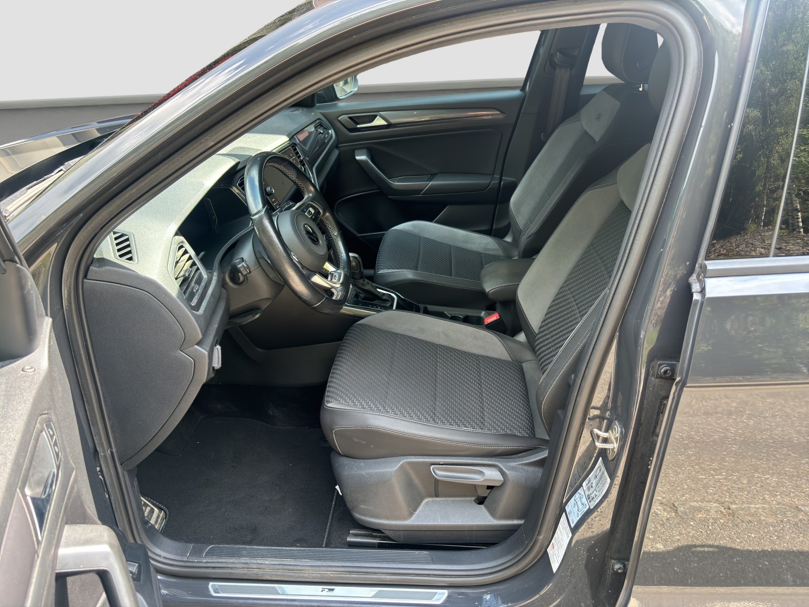 VW T-Roc Sport, Essence, Occasion / Utilisé, Automatique - 6