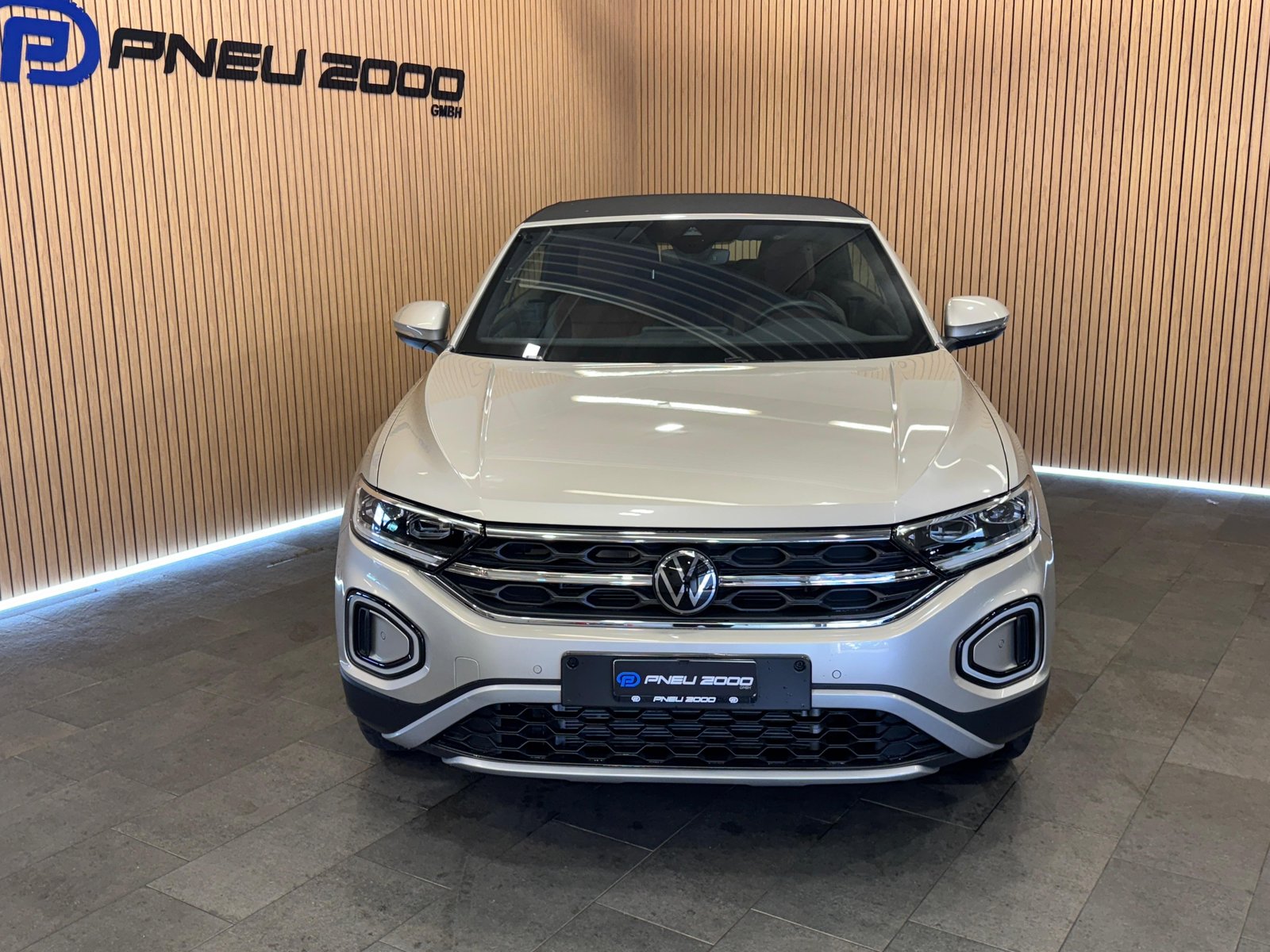 VW T-Roc Cabriolet 1.0 TSI Style, Benzin, Occasion / Gebraucht, Handschaltung - 3