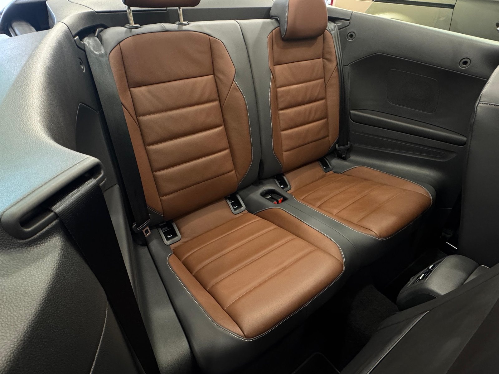 VW T-Roc Cabriolet 1.0 TSI Style, Benzin, Occasion / Gebraucht, Handschaltung - 7