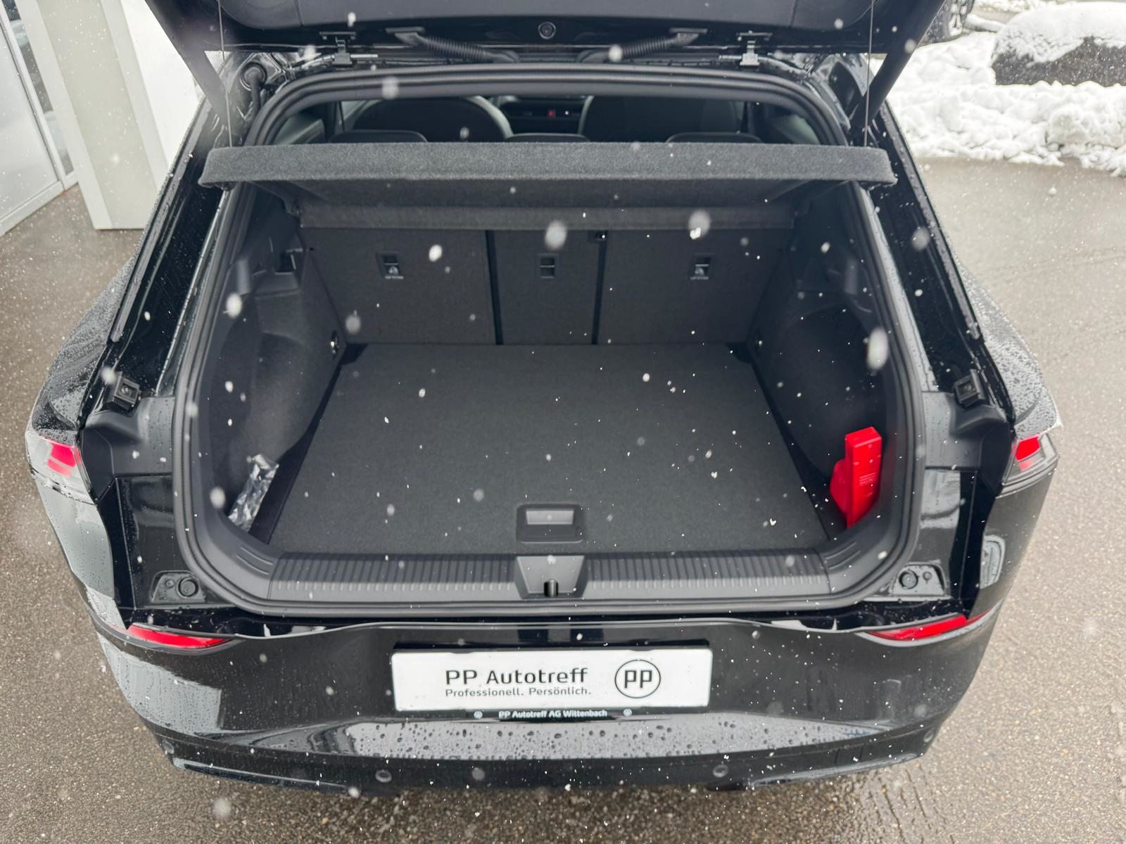 VW T-Roc NF R-Line, Essence, Occasion / Utilisé, Automatique - 6