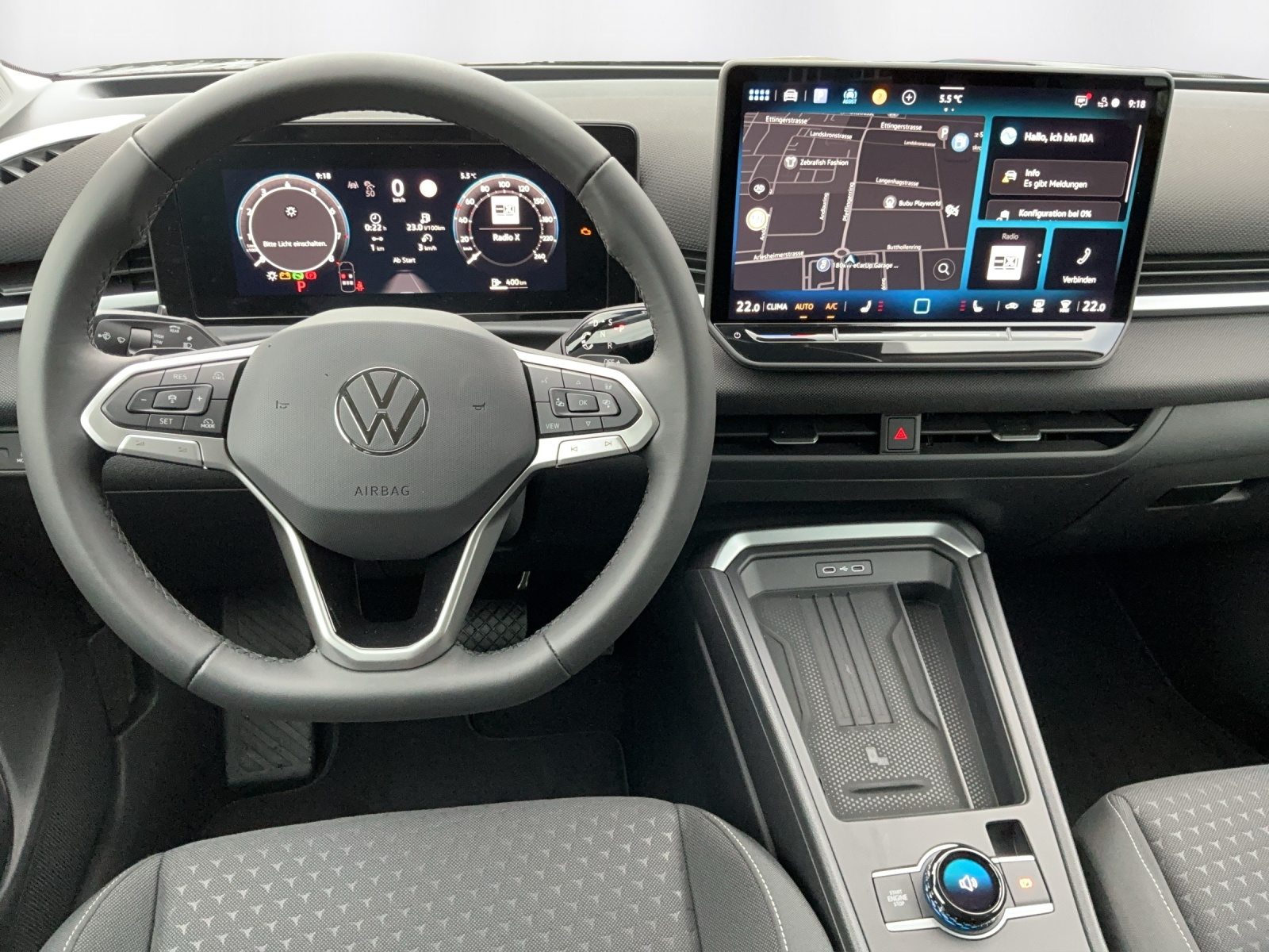 VW T-Roc NF Life, Petrol, Second hand / Used, Automatic - 7