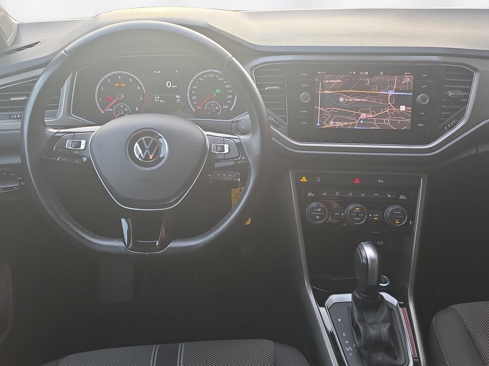 VW T-Roc 1.5 TSI EVO Advance DSG, Benzin, Occasion / Gebraucht, Automatik - 7