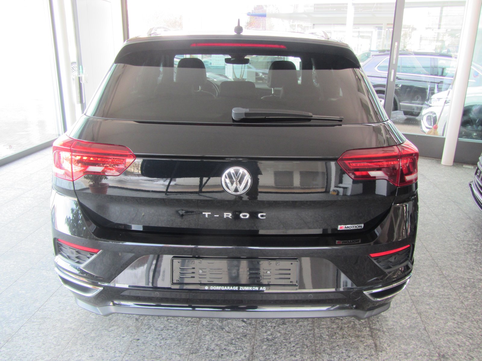 VW T-Roc 2.0 TSI Sport DSG 4Motion, Petrol, Second hand / Used, Automatic - 4