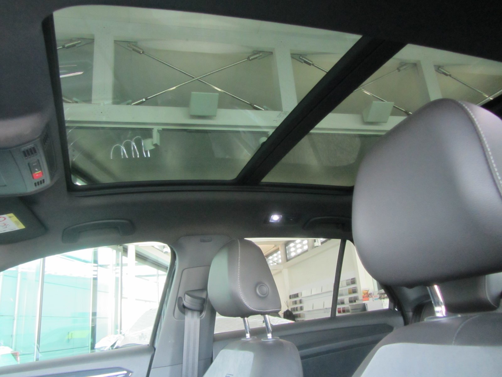 VW T-Roc 2.0 TSI Sport DSG 4Motion, Petrol, Second hand / Used, Automatic - 7