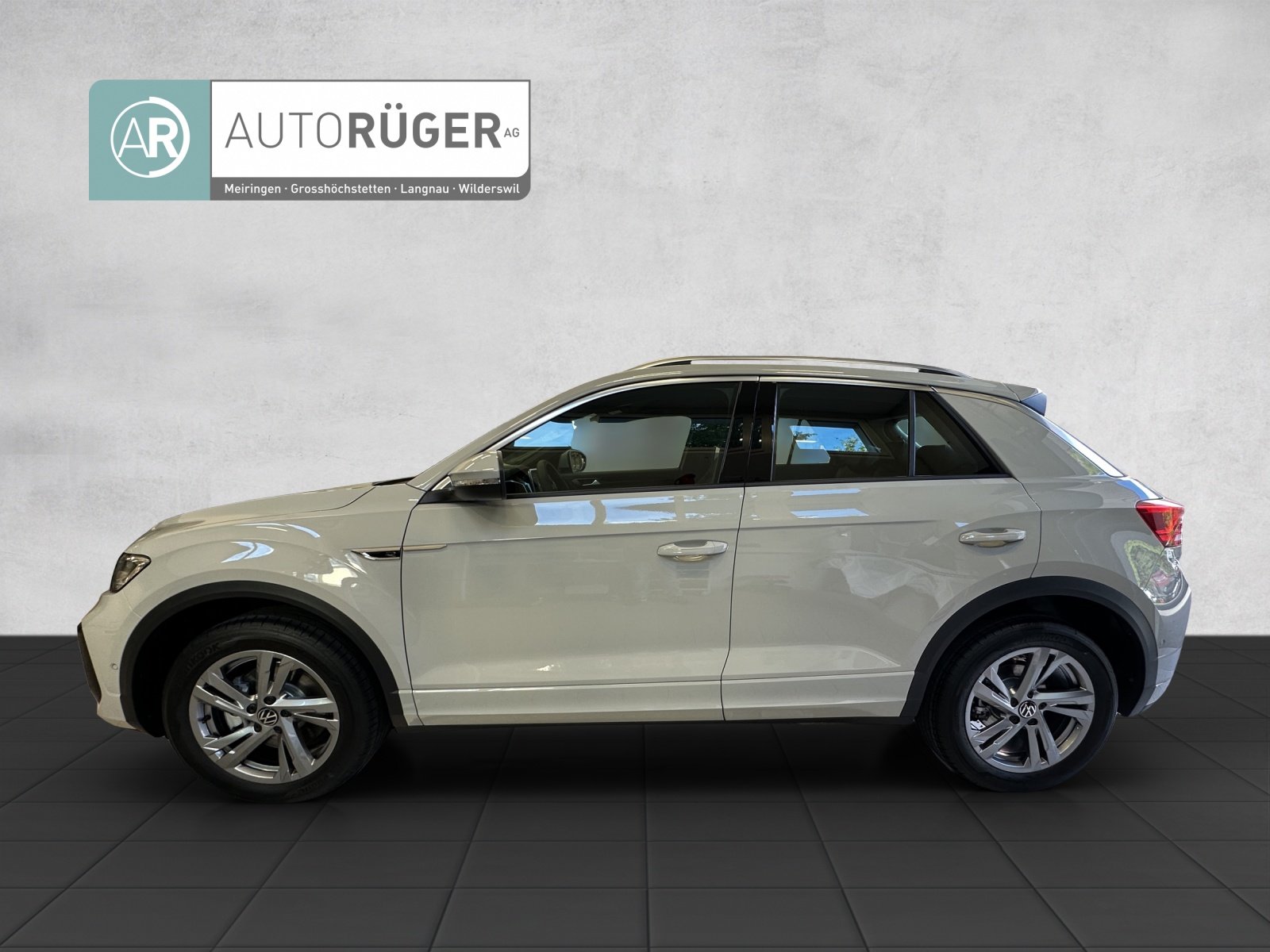 VW T-Roc 2.0 TDI SCR R-Line 4Motion DSG, Diesel, Second hand / Used, Automatic - 3