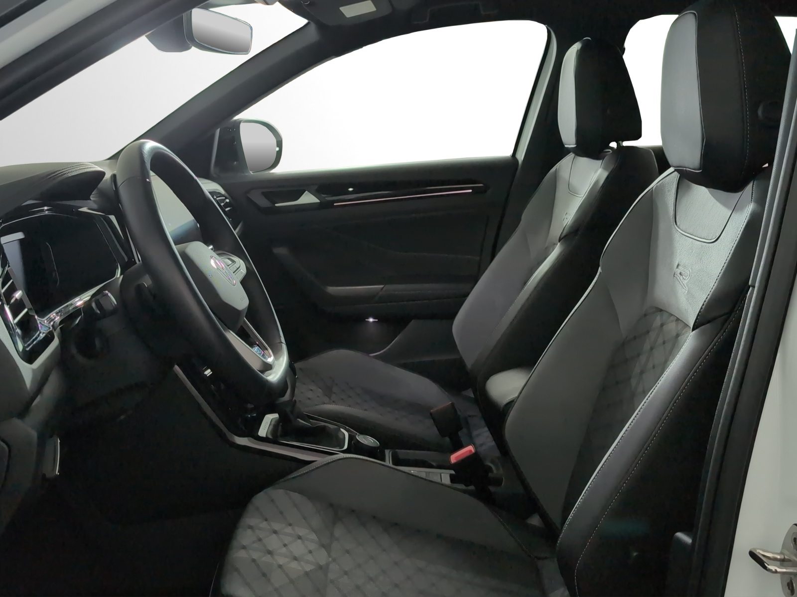 VW T-Roc R-Line, Essence, Occasion / Utilisé, Automatique - 6