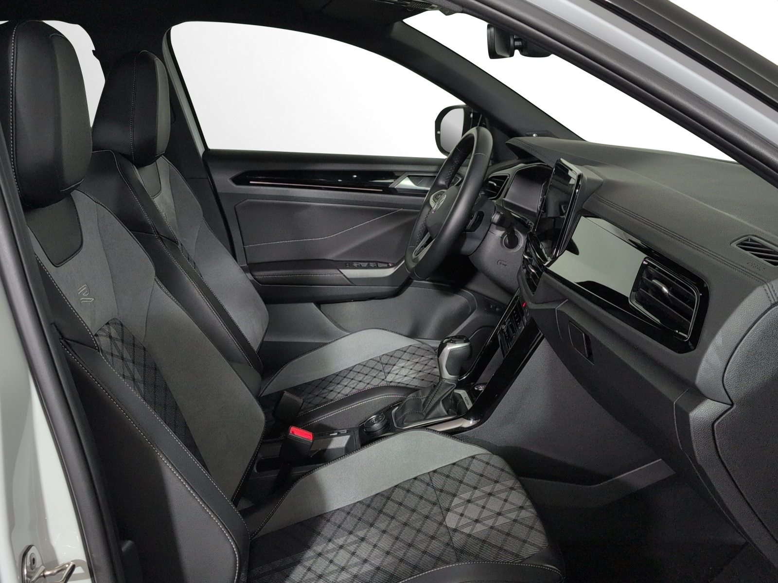 VW T-Roc R-Line, Essence, Occasion / Utilisé, Automatique - 7