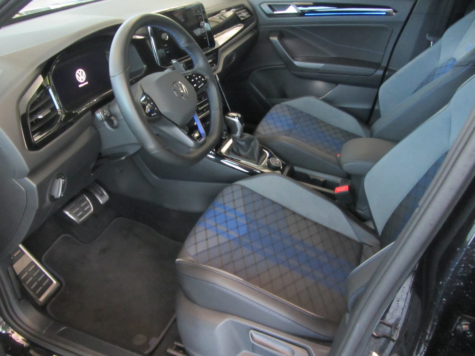VW T-Roc 2.0 TSI R DSG 4Motion, Petrol, Second hand / Used, Automatic - 6