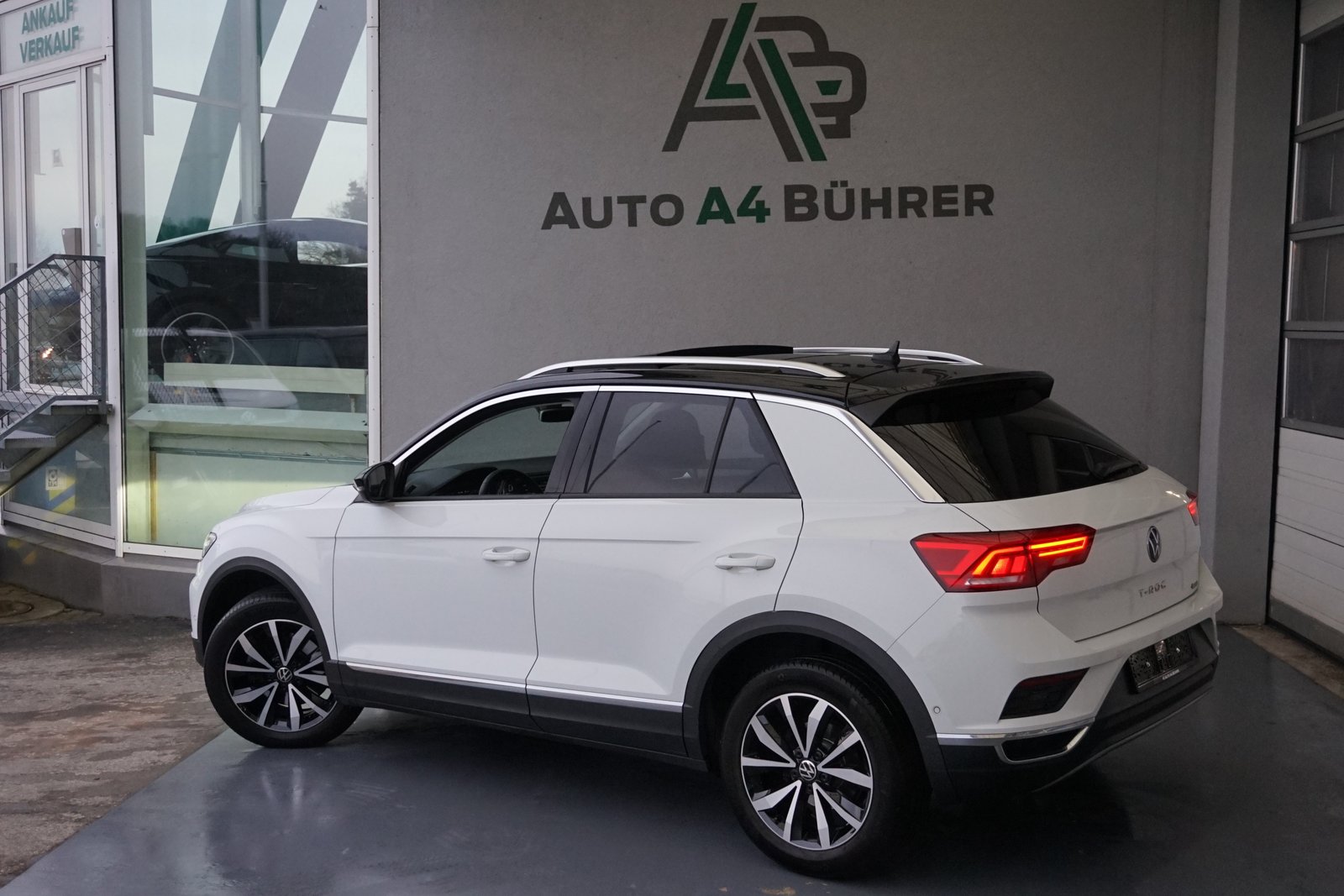 VW T-Roc 2.0 TDI Advance 4Motion DSG-Automat 150PS aus erste, Diesel, Second hand / Used, Automatic - 6