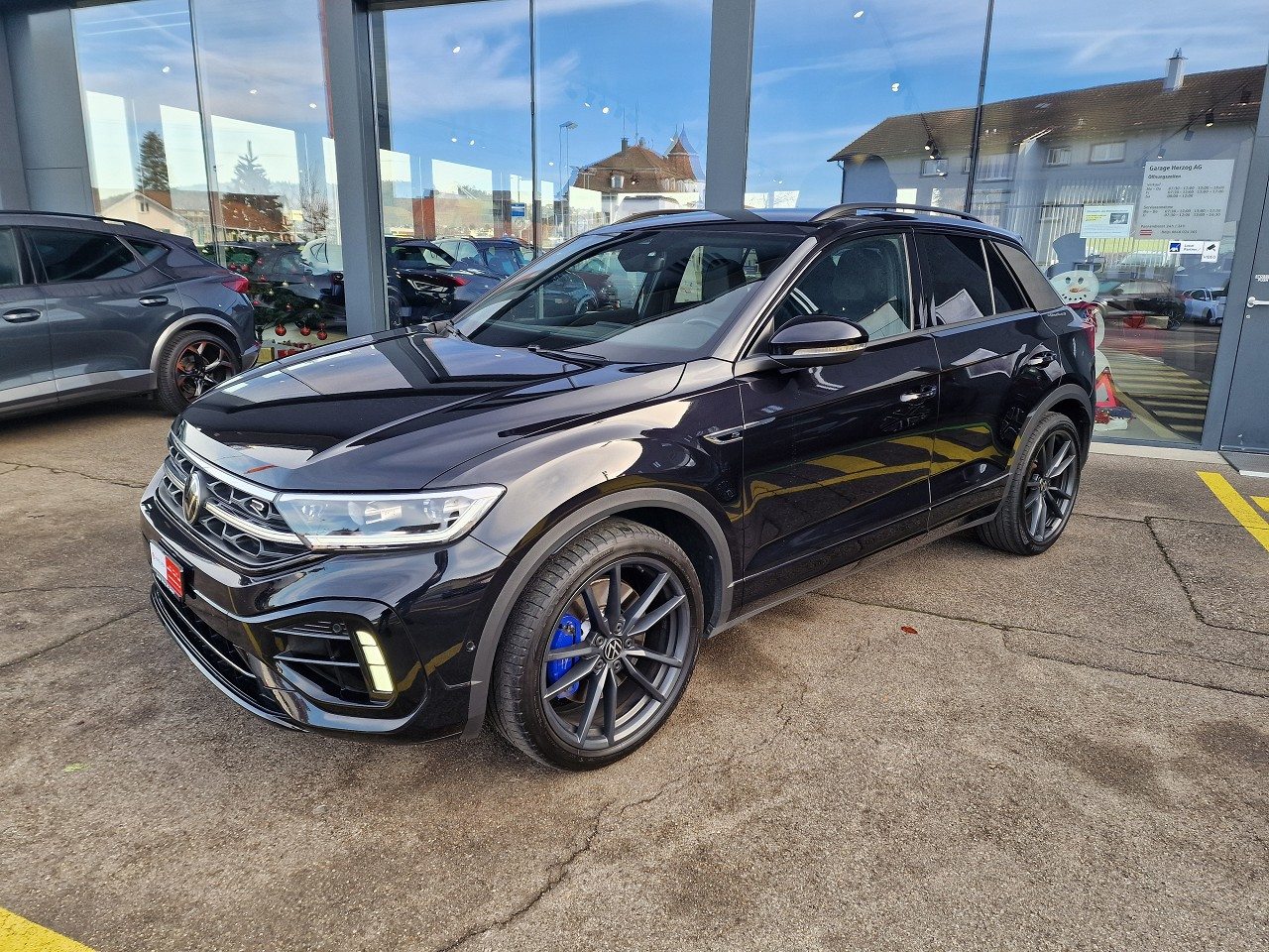 VW T-Roc PA R, Petrol, Second hand / Used, Automatic - 2