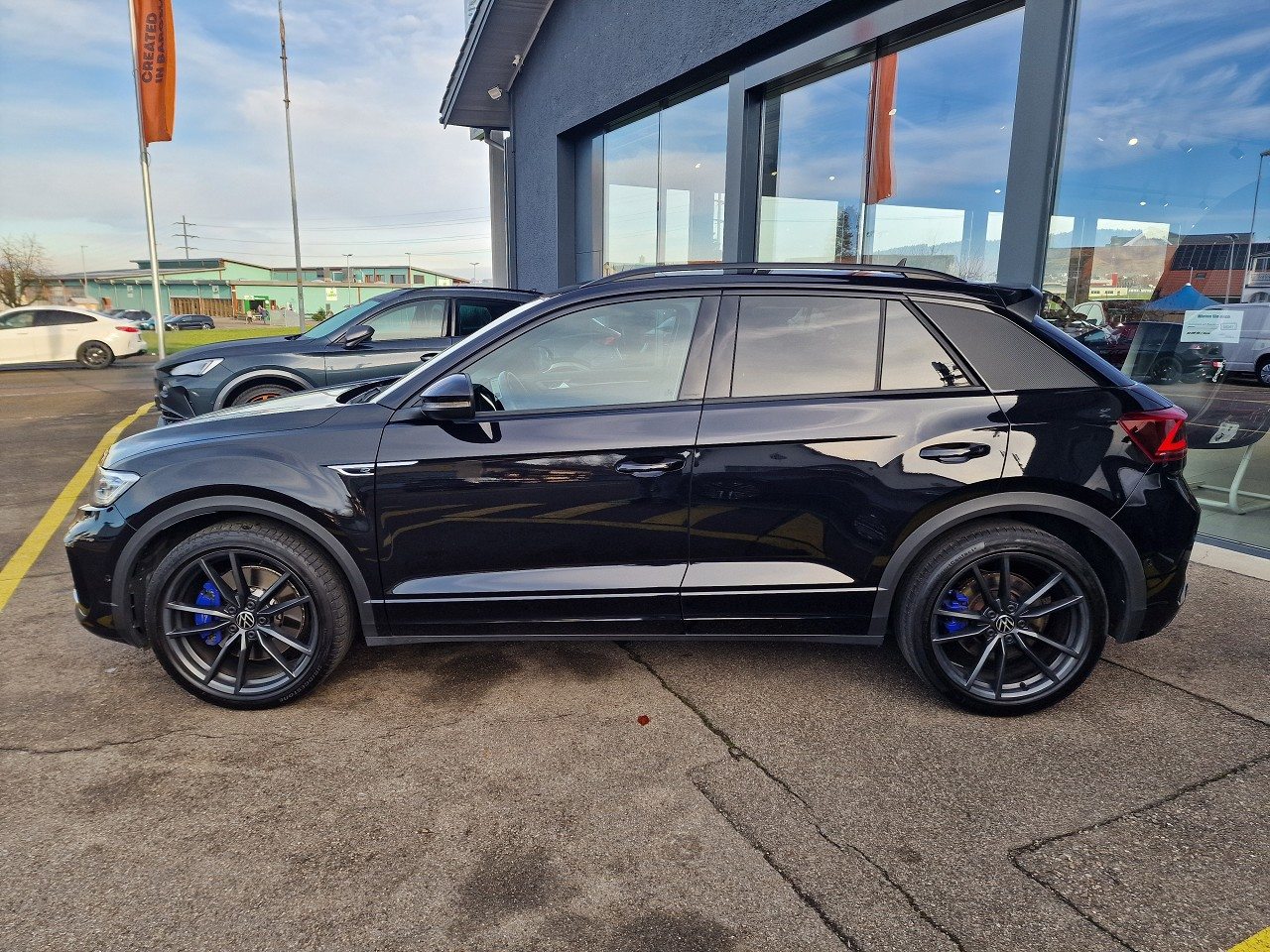 VW T-Roc PA R, Petrol, Second hand / Used, Automatic - 3