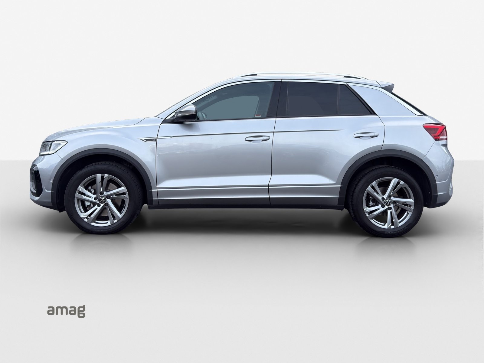 VW T-Roc R-Line, Petrol, Second hand / Used, Automatic - 2