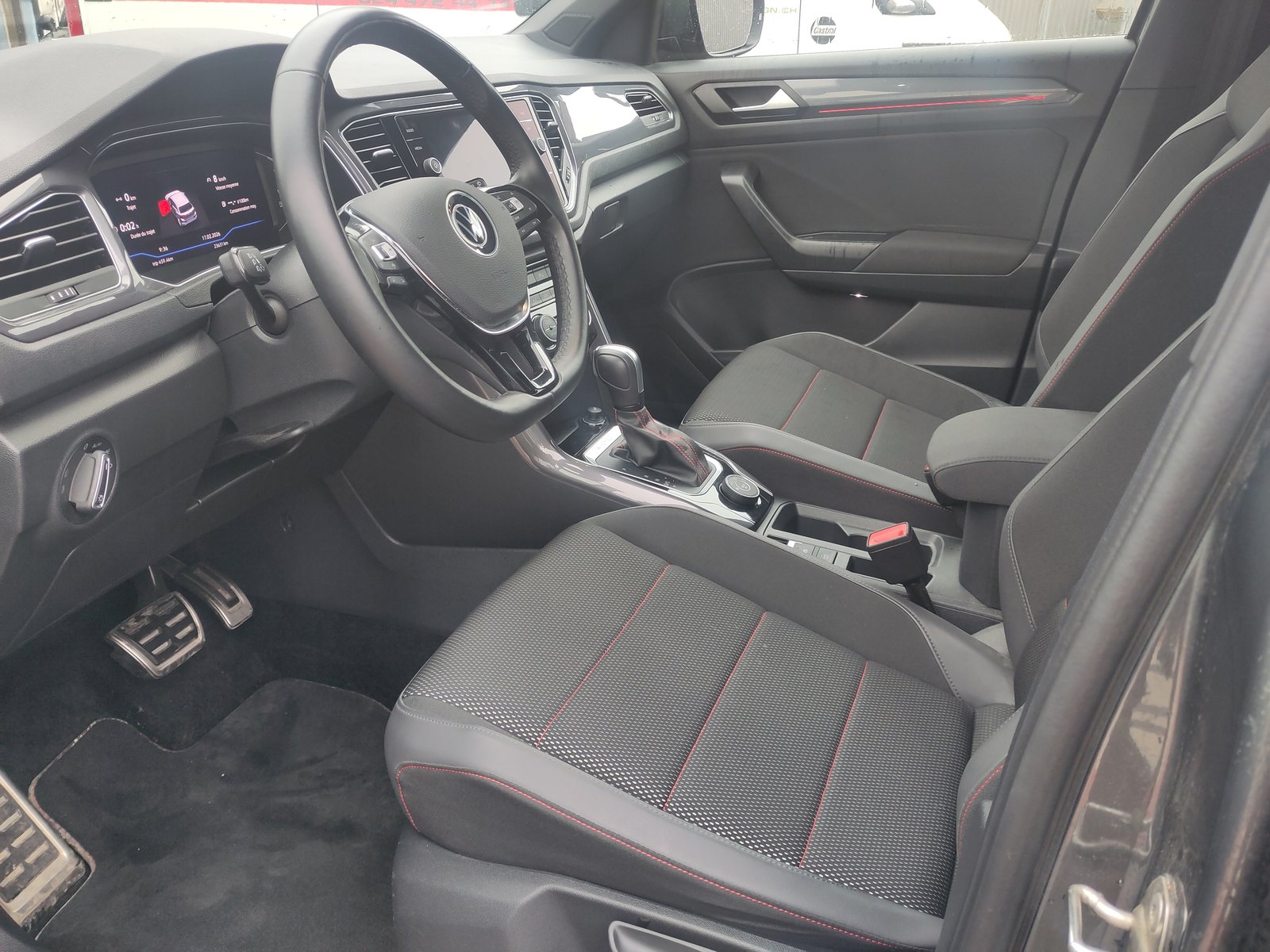 VW T-Roc 2.0 TSI Sport DSG 4Motion, Benzin, Occasion / Gebraucht, Automatik - 5