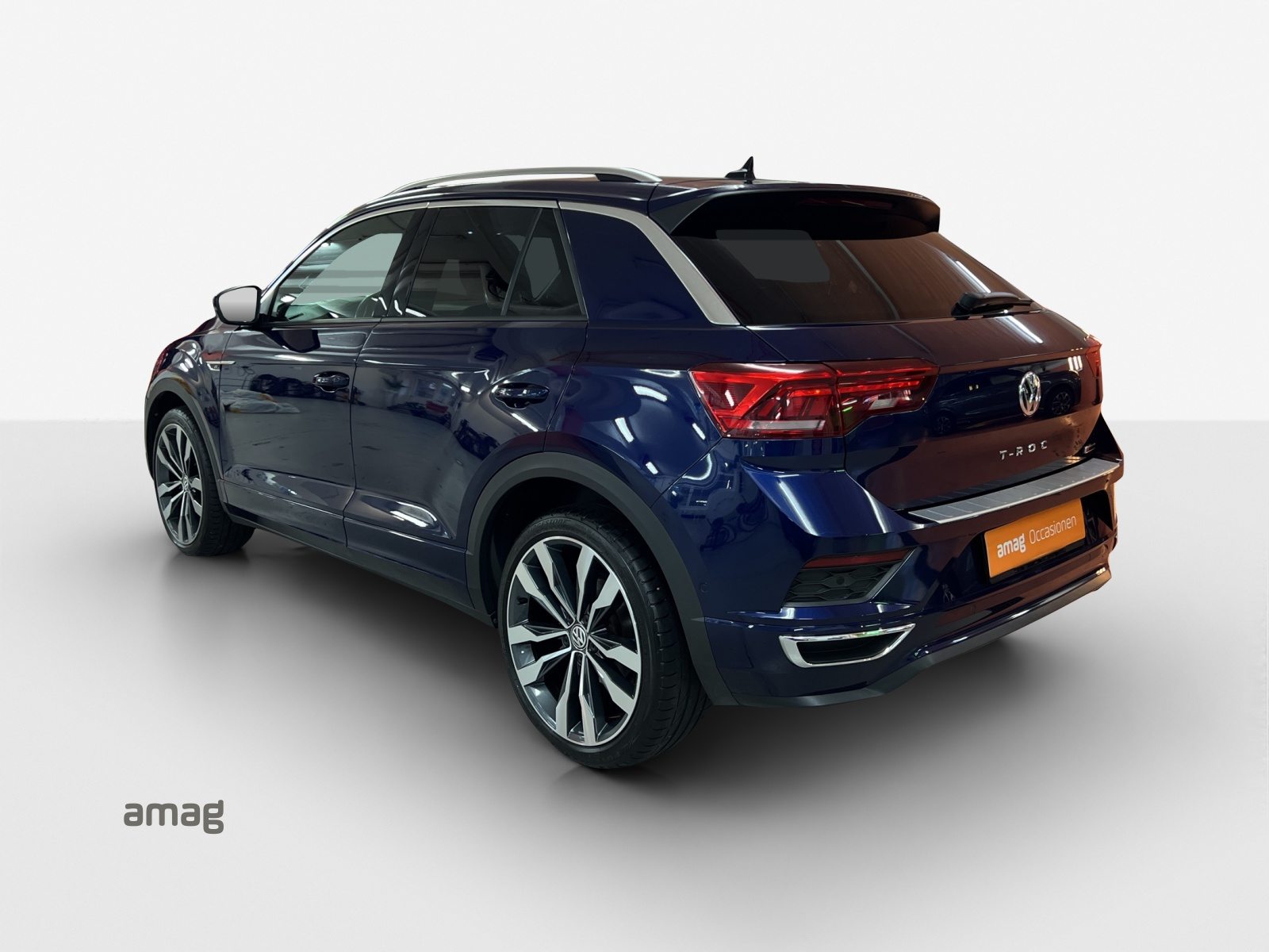 VW T-Roc Sport, Petrol, Second hand / Used, Automatic - 3