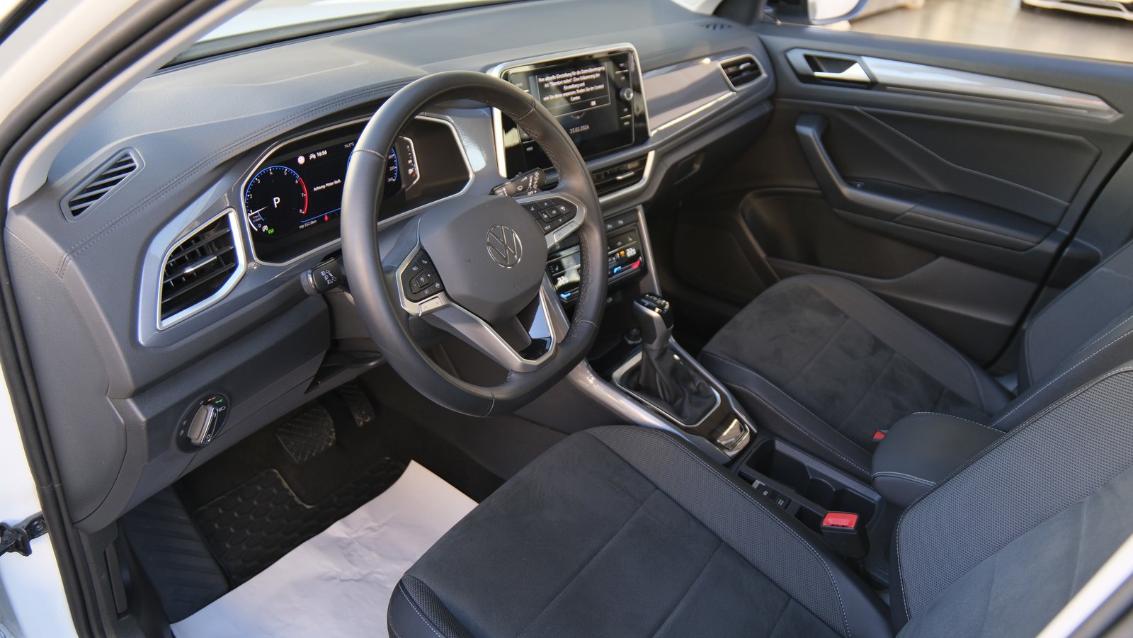 VW T-Roc 1.5 TSI EVO Style DSG, Benzina, Occasioni / Usate, Automatico - 3