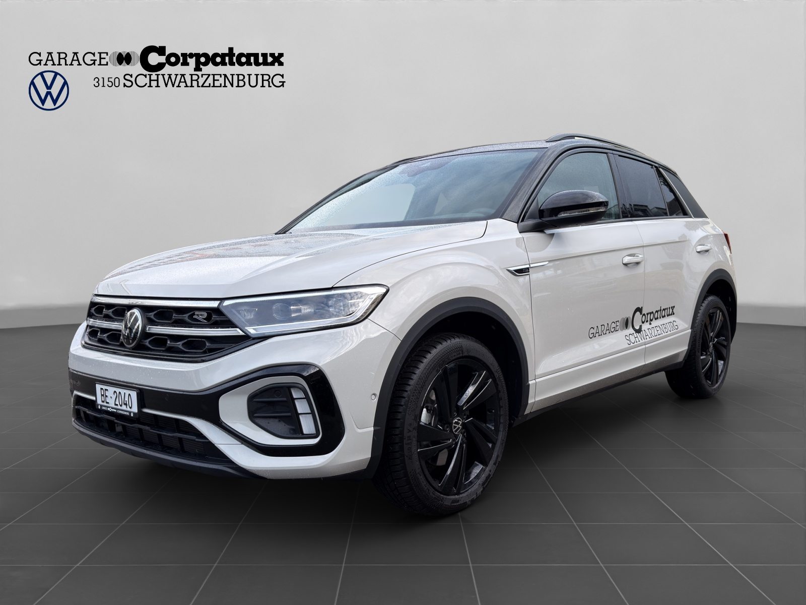 VW T-Roc R-Line, Petrol, Second hand / Used, Automatic - 2
