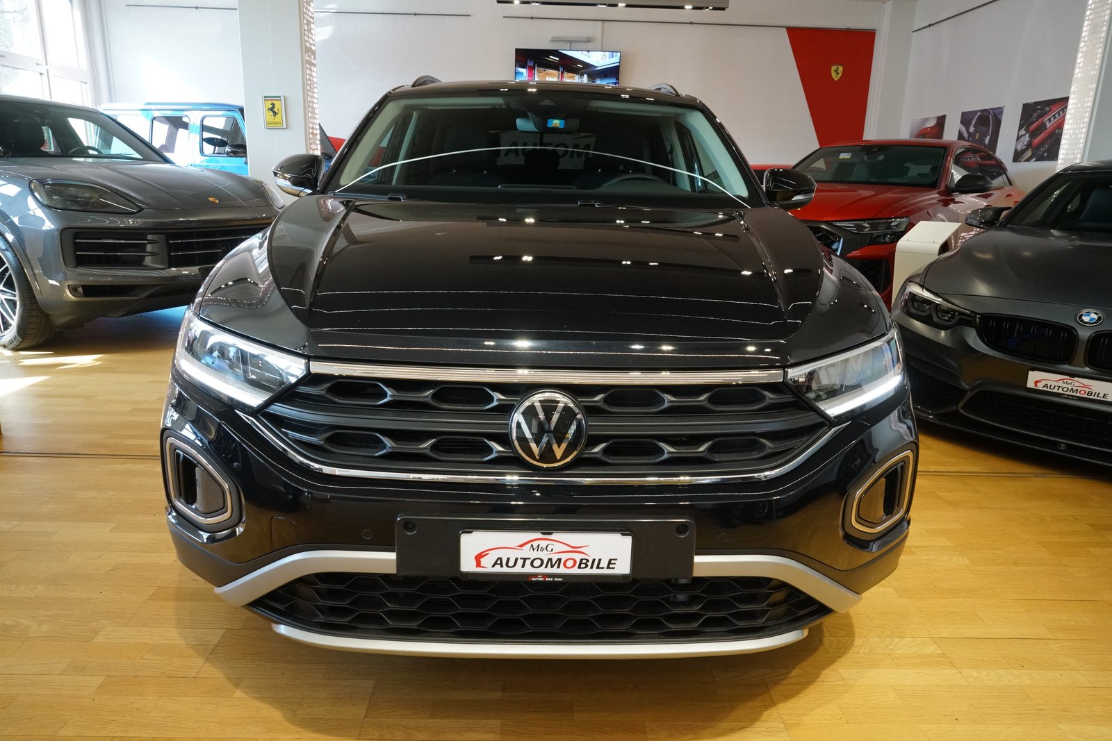 VW T-Roc 2.0 TDI SCR Life DSG, Diesel, Second hand / Used, Automatic - 2
