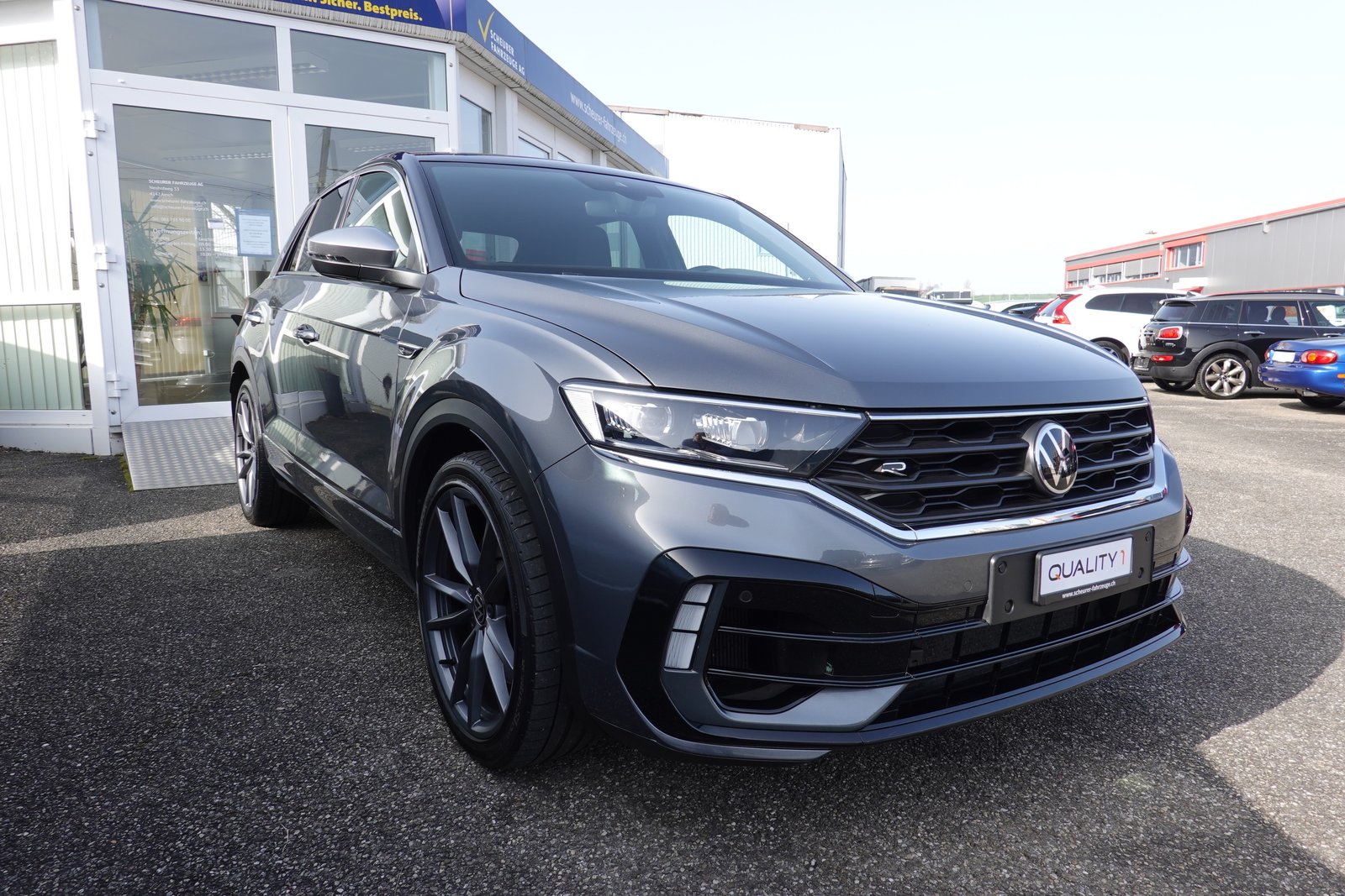 VW T-ROC 2.0 TSI - R - DSG - 4MOTION - 301 PS, Petrol, Second hand / Used, Automatic - 5