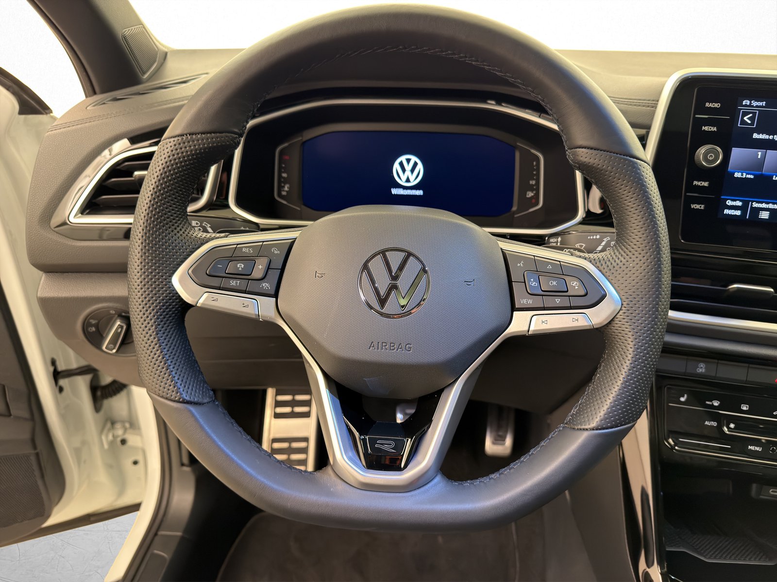 VW T-Roc 2.0 TSI R-Line DSG 4motion, Essence, Occasion / Utilisé, Automatique - 6