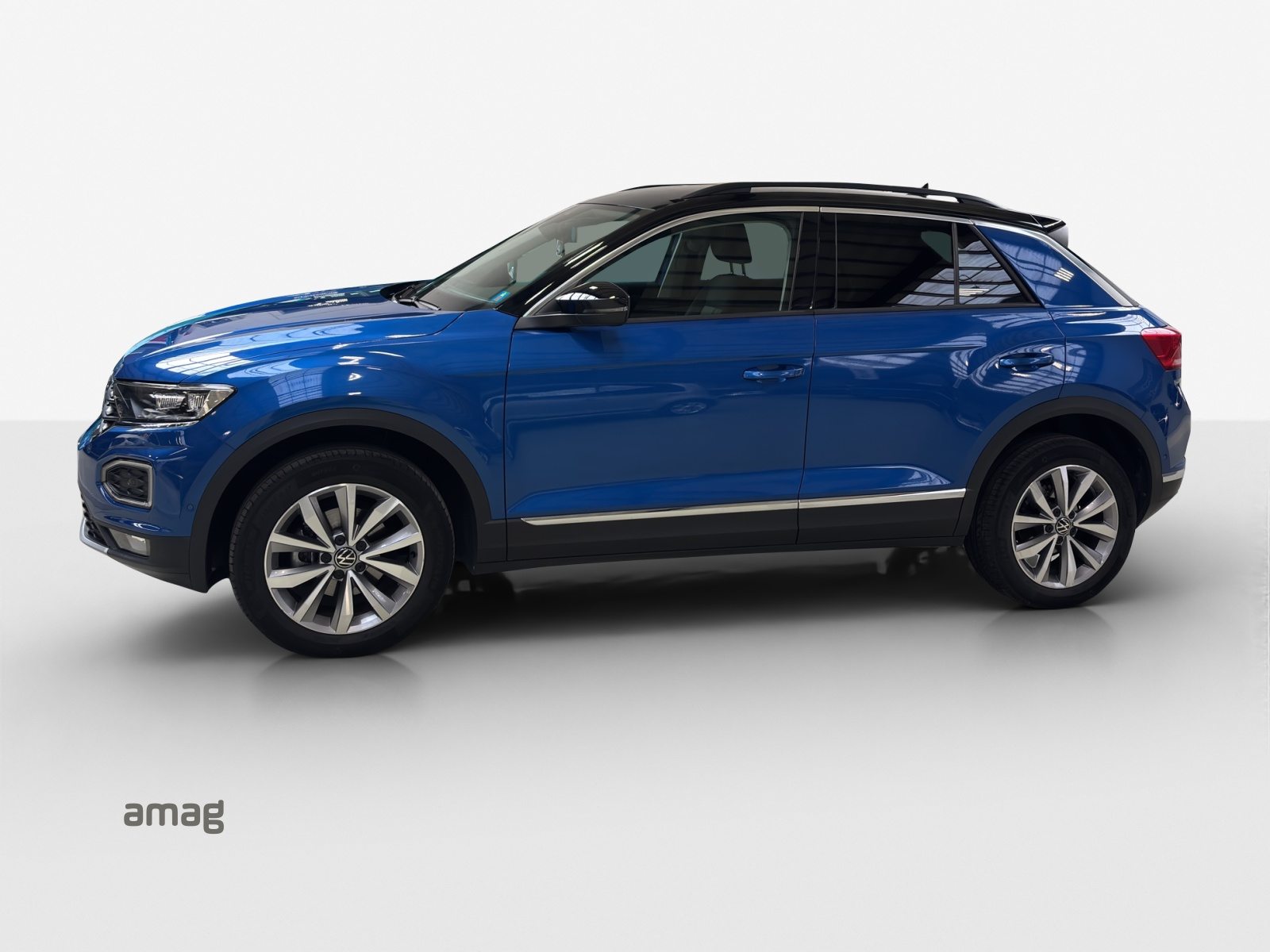 VW T-Roc Advance SELECTION, Petrol, Second hand / Used, Automatic - 2