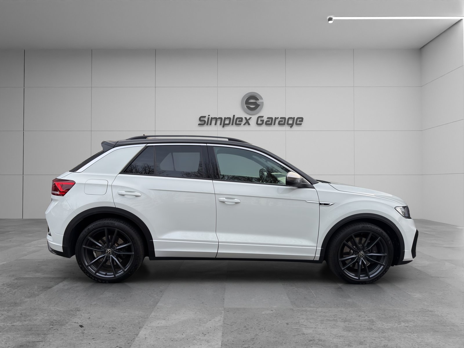 VW T-Roc 2.0 TSI R DSG 4Motion, Petrol, Second hand / Used, Automatic - 6