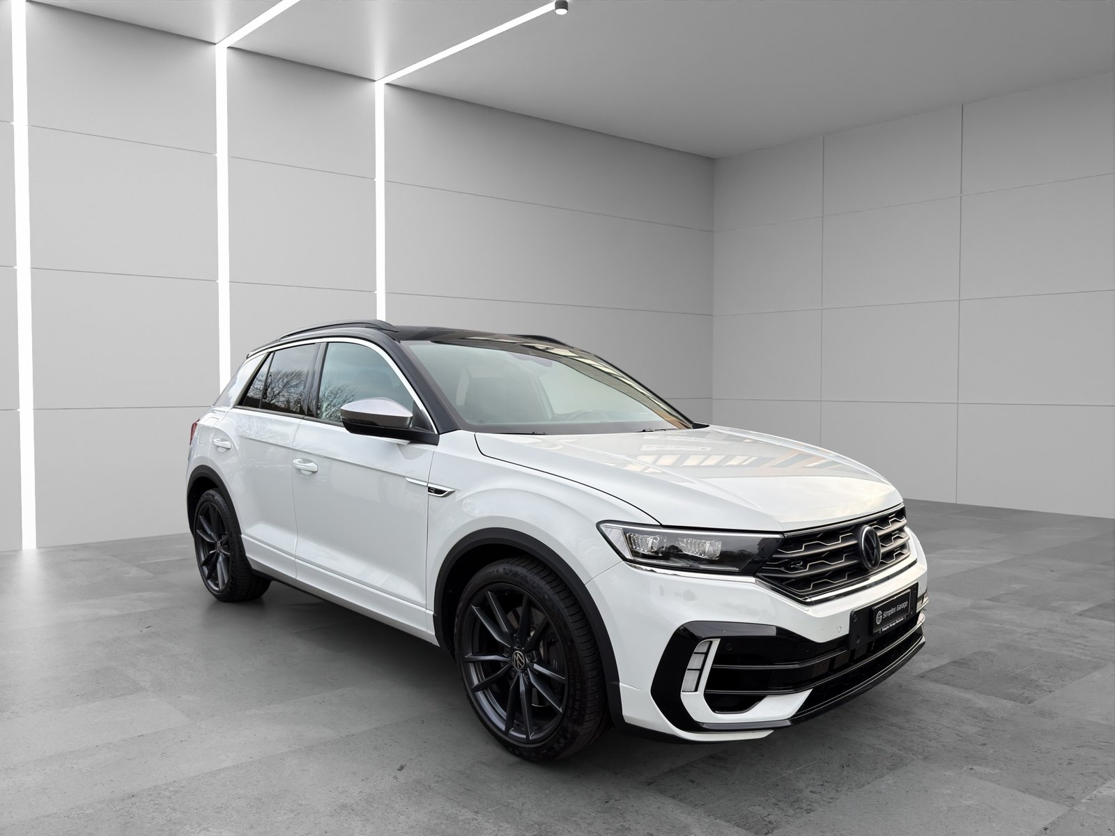 VW T-Roc 2.0 TSI R DSG 4Motion, Petrol, Second hand / Used, Automatic - 7