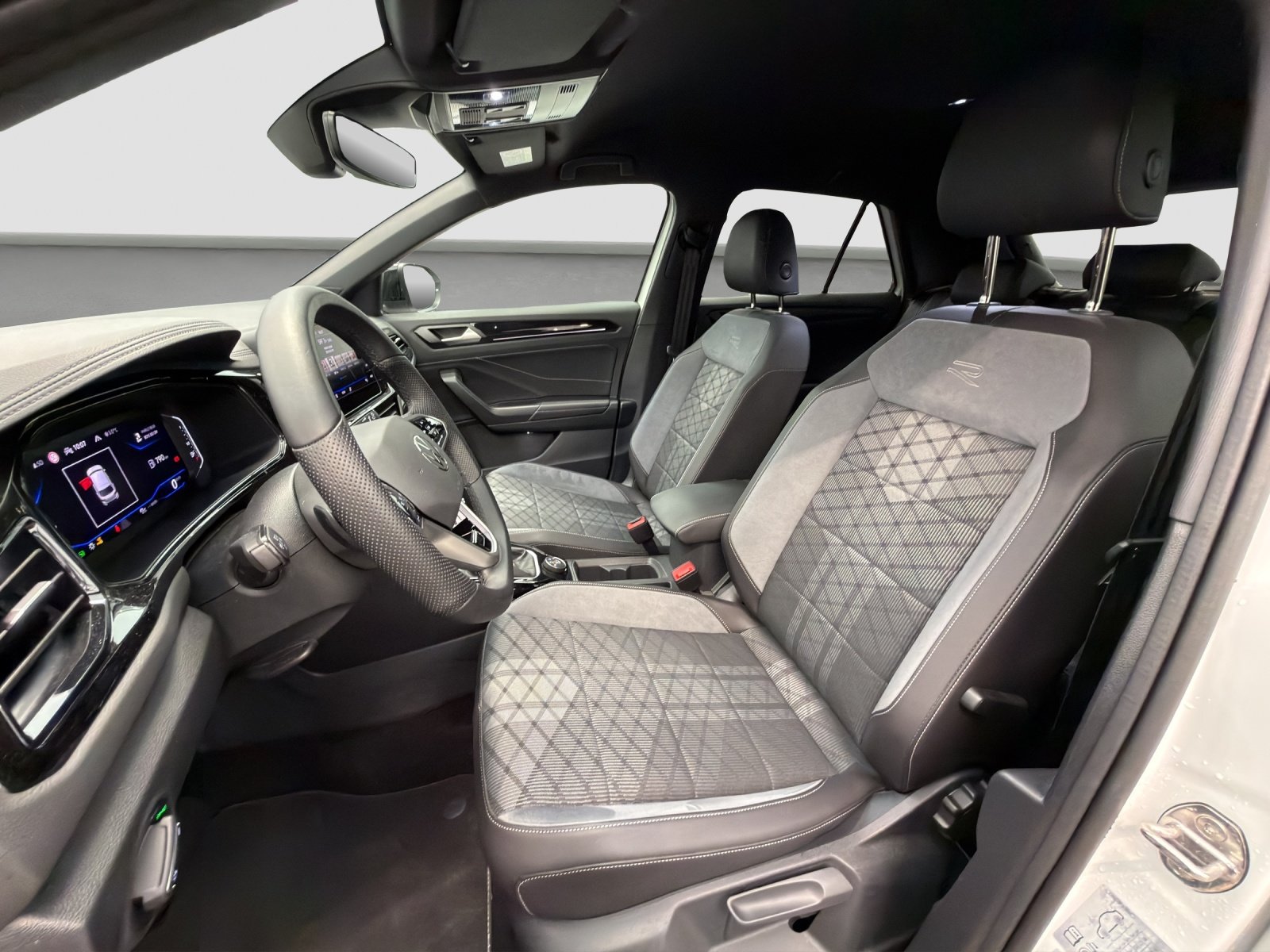 VW T-Roc 2.0 TSI R-Line DSG 4Motion - Rückfahrkamera - Matr, Benzina, Occasioni / Usate, Automatico - 6