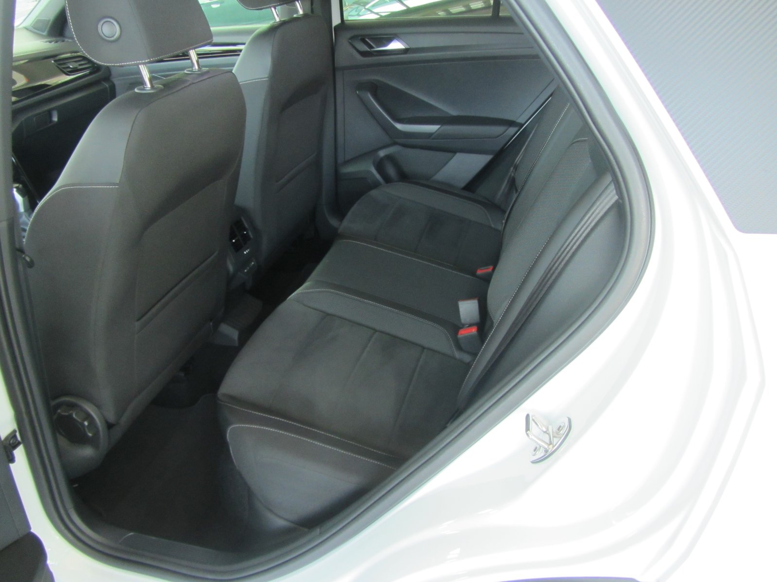 VW T-Roc 2.0 TSI R-Line DSG 4Motion, Essence, Occasion / Utilisé, Automatique - 6