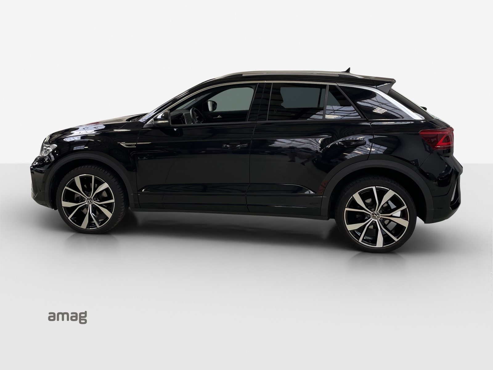 VW T-Roc R-Line, Petrol, Second hand / Used, Automatic - 2