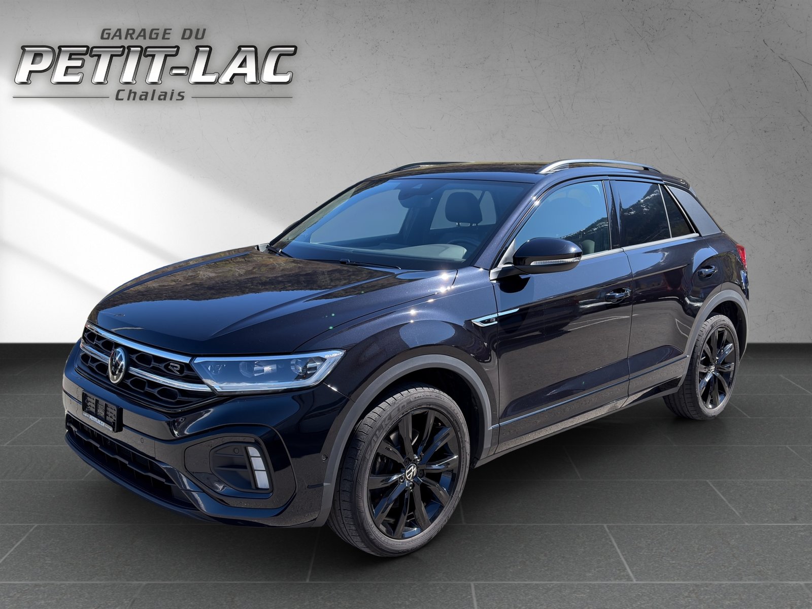 VW T-Roc 2.0 TSI R-Line DSG 4Motion, Petrol, Second hand / Used, Automatic - 5