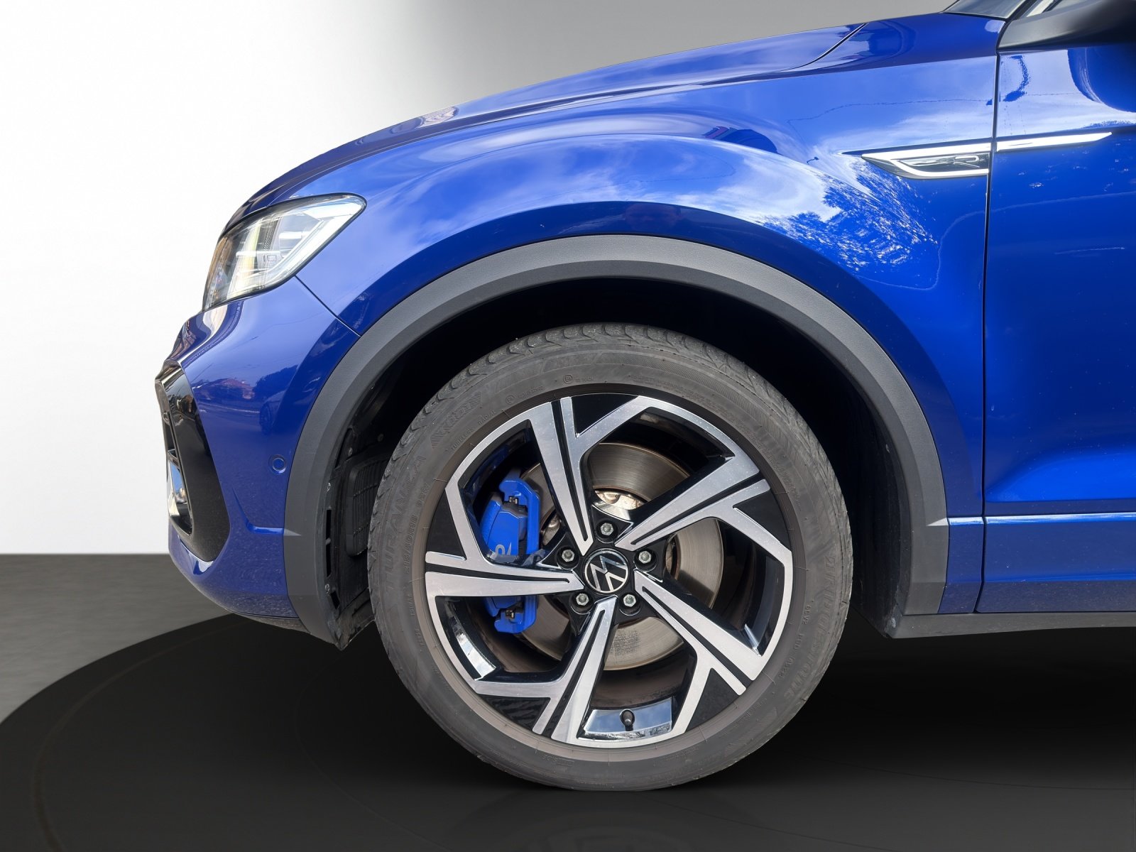 VW T-Roc 2.0 TSI R DSG 4Motion, Benzin, Occasion / Gebraucht, Automatik - 6