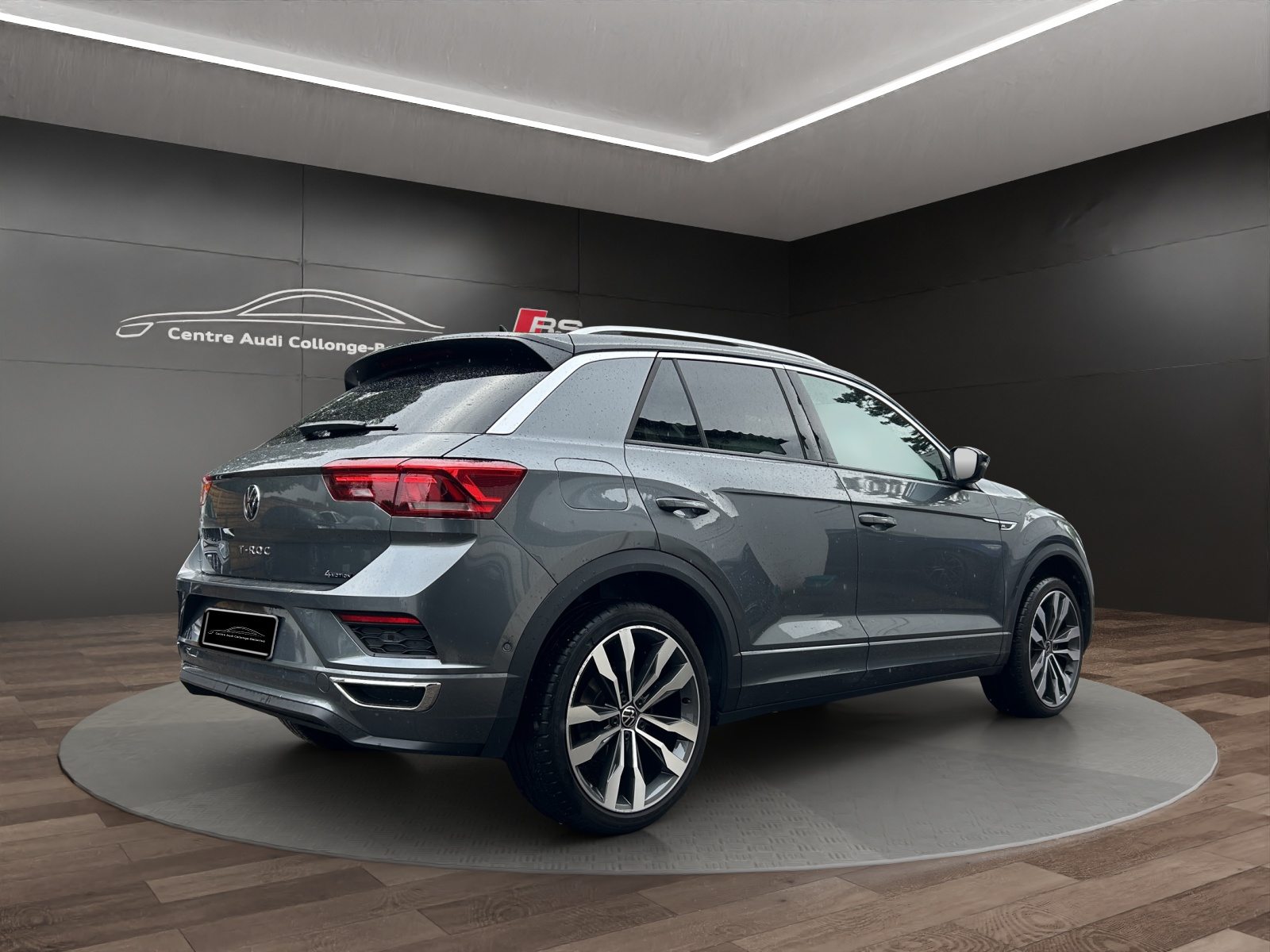 VW T-Roc Sport, Benzin, Occasion / Gebraucht, Automatik - 6