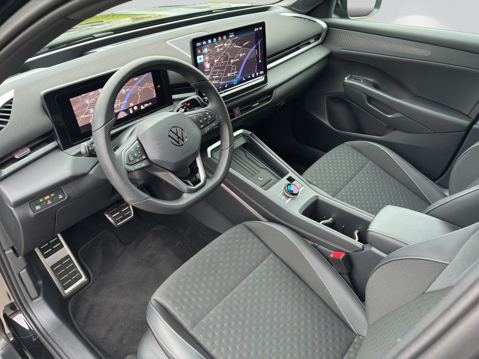 VW T-Roc NF R-Line, Benzina, Occasioni / Usate, Automatico - 5