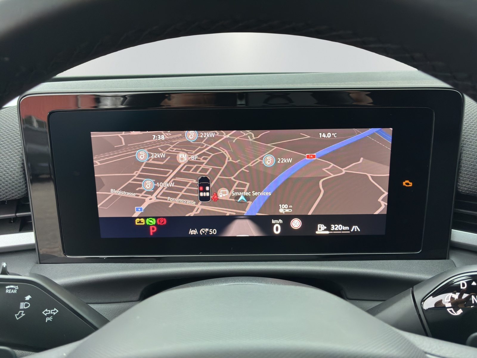 VW T-Roc NF R-Line, Benzina, Occasioni / Usate, Automatico - 6