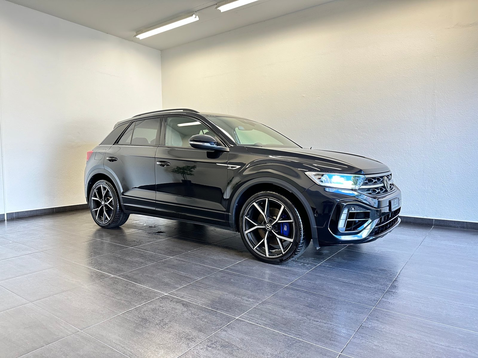VW T-Roc 2.0 TSI R DSG 4Motion Akrapovic